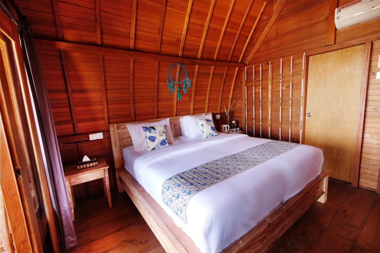 Adara Beach Huts Batununggul Esterno foto