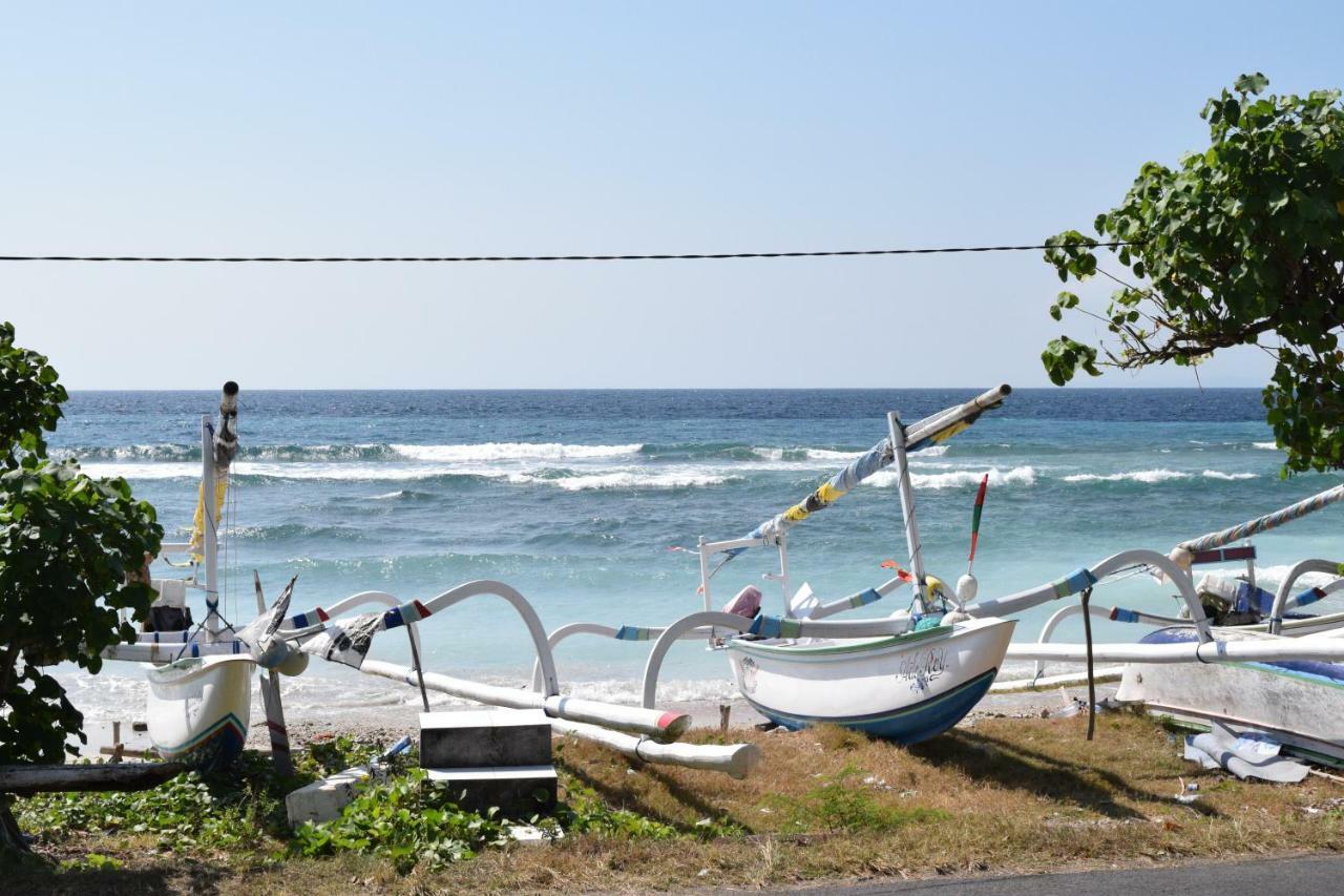 Adara Beach Huts Batununggul Esterno foto